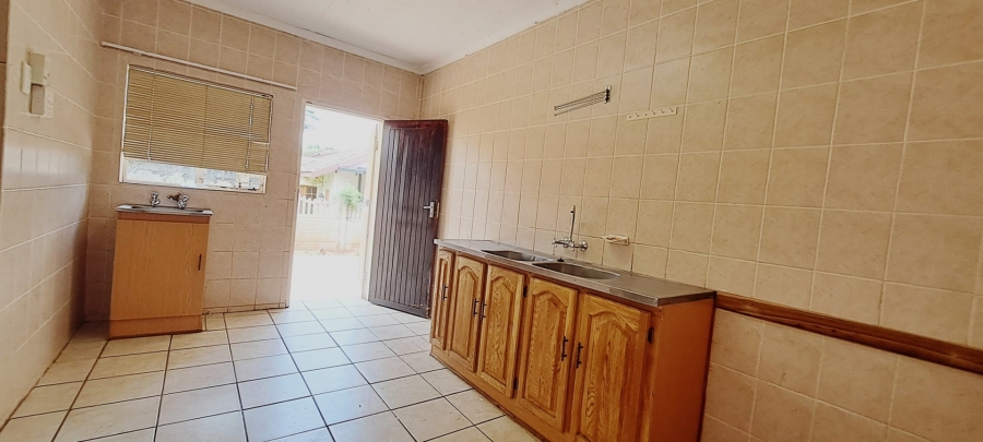 3 Bedroom Property for Sale in Protea Park North West